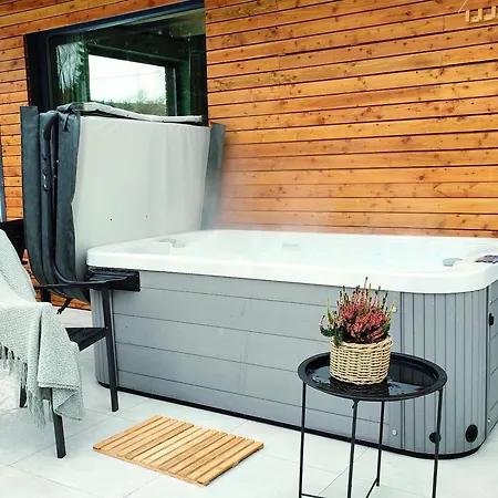 Massage Chair -all-year Hot Tub - Kids Playground - Bike Trails Feriehus Nove Mesto pod Smrkem