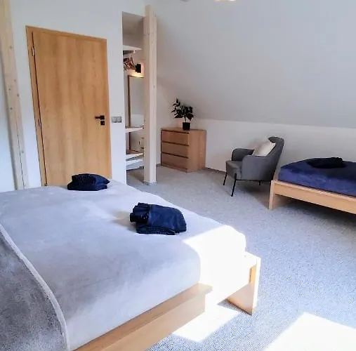 Massage Chair -all-year Hot Tub - Kids Playground - Bike Trails Feriehus